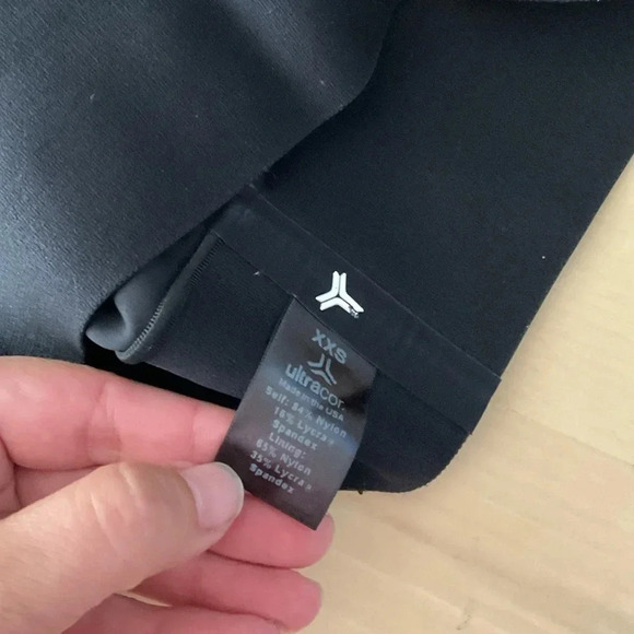 Ultracor zig zag performance leggings. Black XXS - Picture 3 of 9